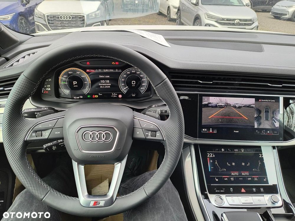 Audi Q7 - 11