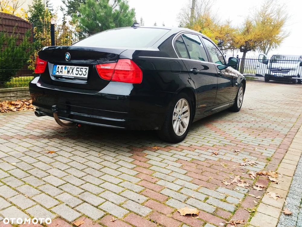 BMW Seria 3 320d - 36