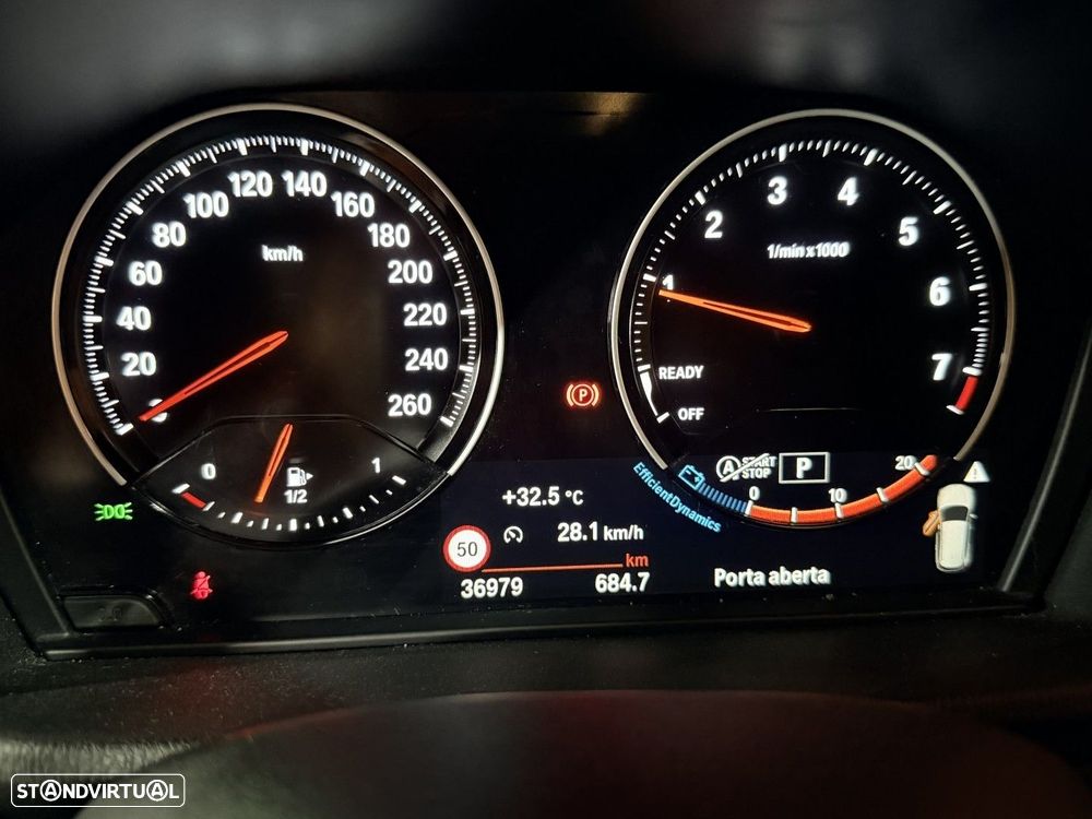 BMW X1 sDrive18i xLine - 31
