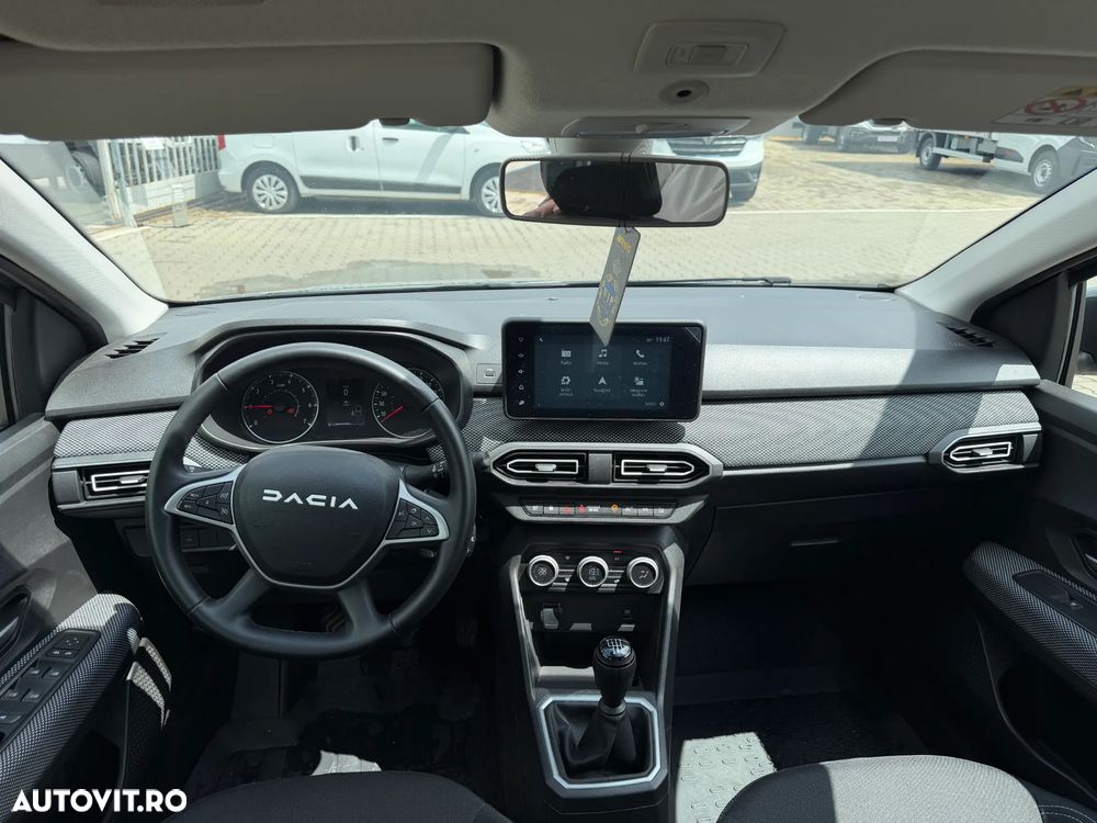 Dacia Logan TCe 90 MT6 Comfort - 7