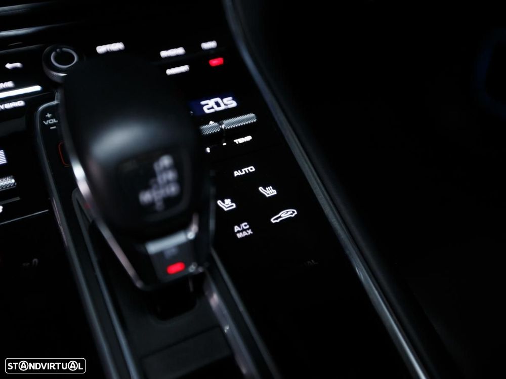 Porsche Panamera Sport Turismo 4S E-Hybrid - 43