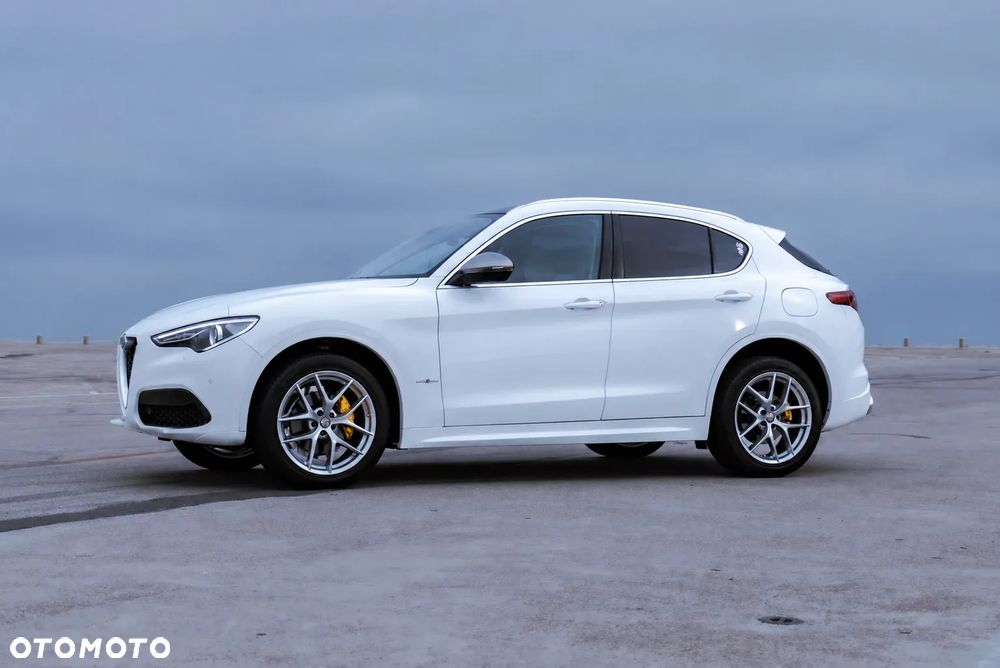 Alfa Romeo Stelvio 2.0 Turbo TI Q4 - 2