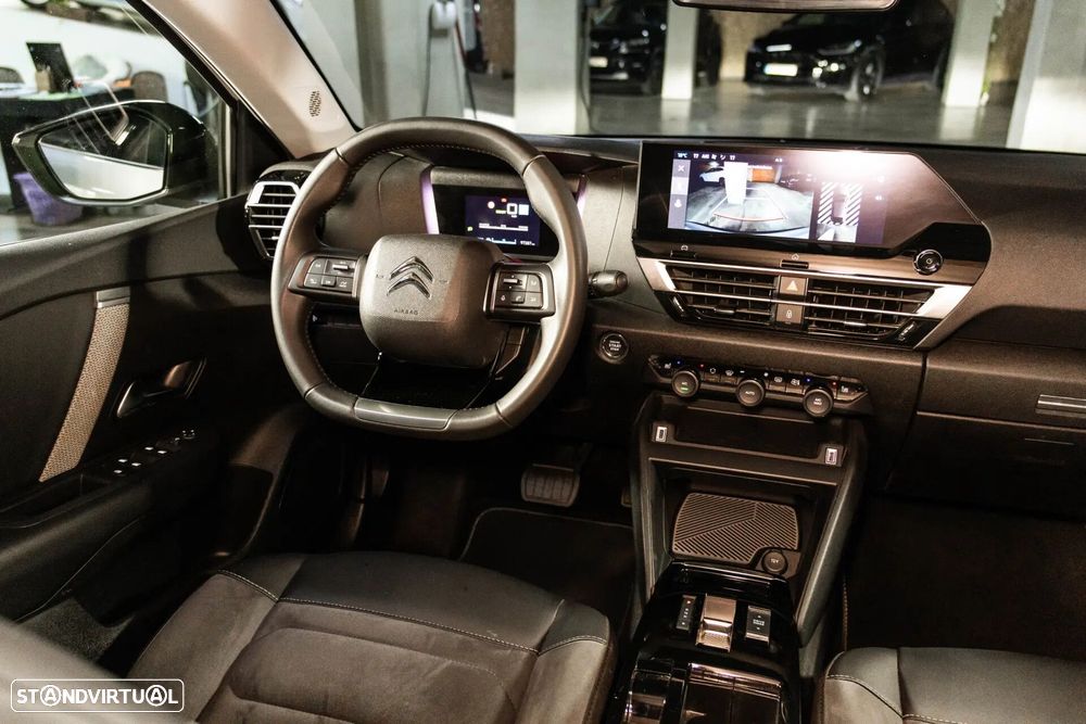 Citroën e-C4 50 kWh E-Series Collection - 23