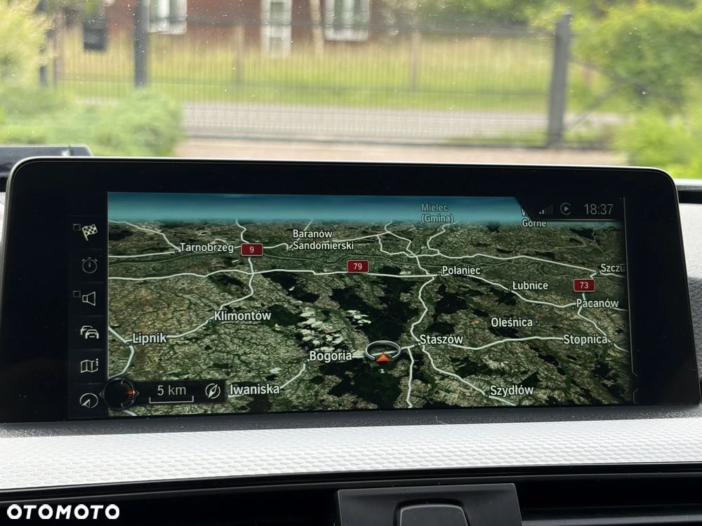 BMW Seria 3 318d M Sport - 32