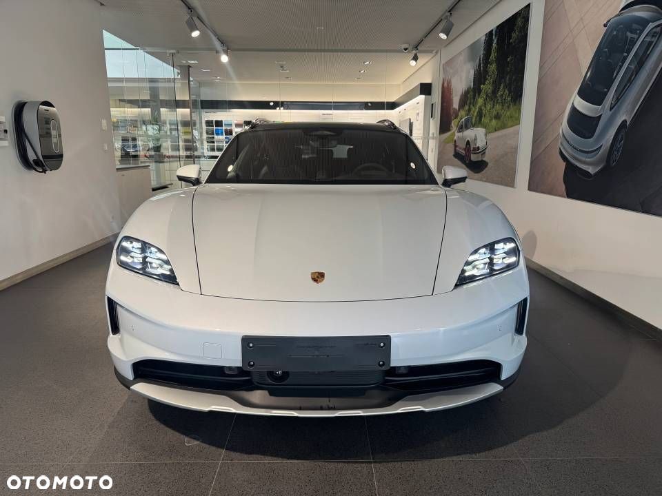 Porsche Taycan 105kWh 4 Performance Plus - 3