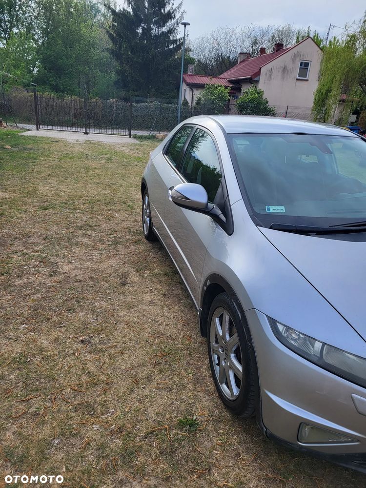 Honda Civic 1.8i-VTEC Comfort - 8