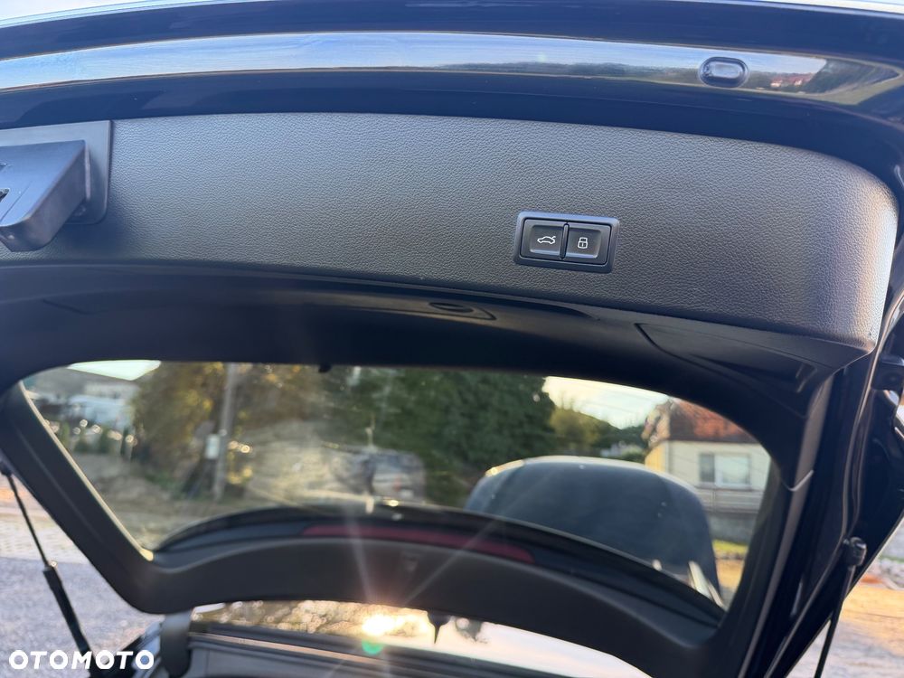 Audi A6 Avant 3.0 TDI Quattro S tronic - 13