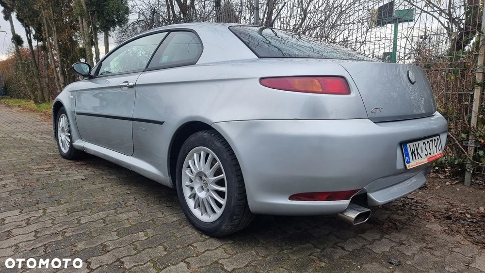 Alfa Romeo GT 2.0JTS Progression - 22