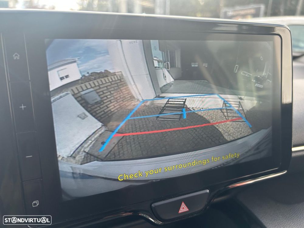 Toyota Yaris Cross 1.5 HDF Comfort Plus - 6
