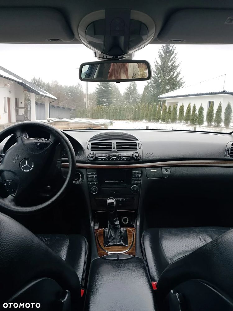 Mercedes-Benz Klasa E 200 CDI Elegance - 10