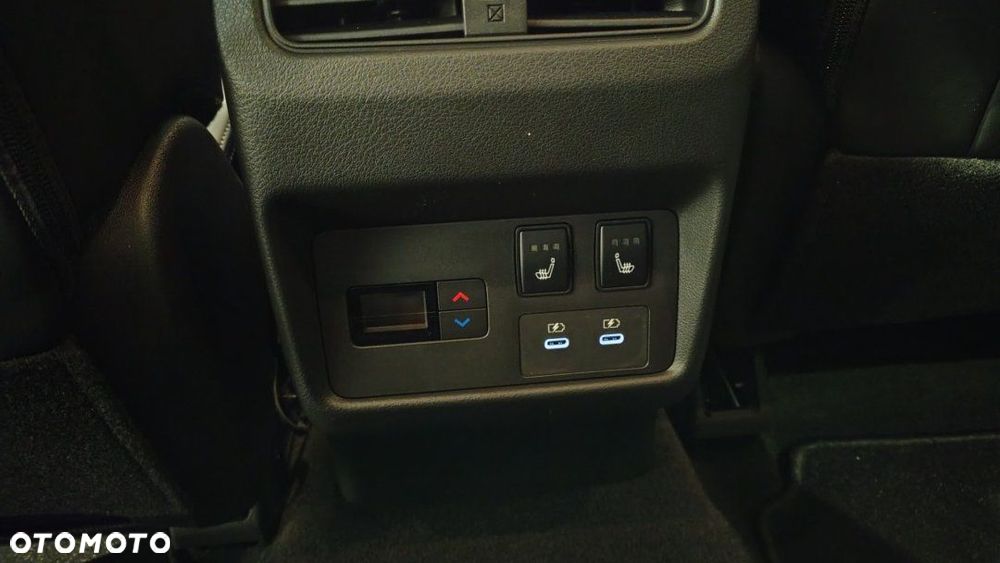 Nissan X-Trail - 16