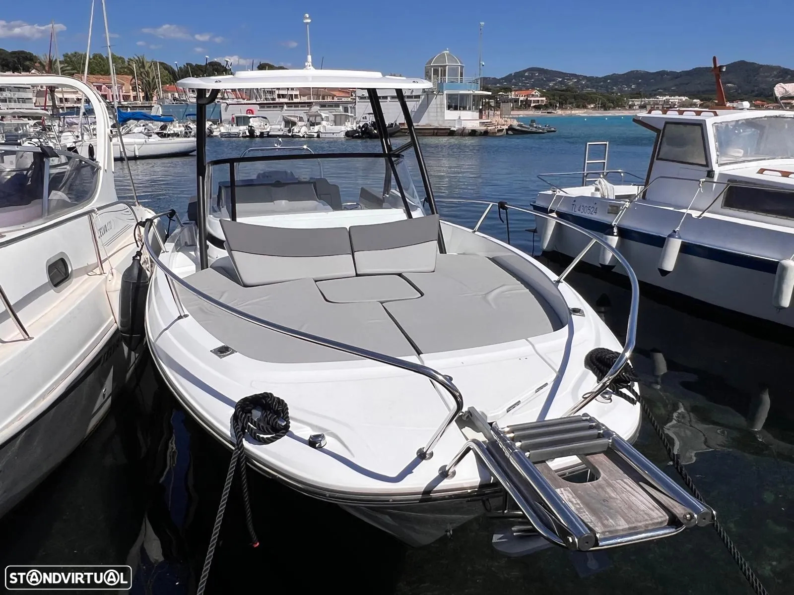 Jeanneau Cap Camarat 7.5 WA Serie 3 F300 JOYSTICK - 23