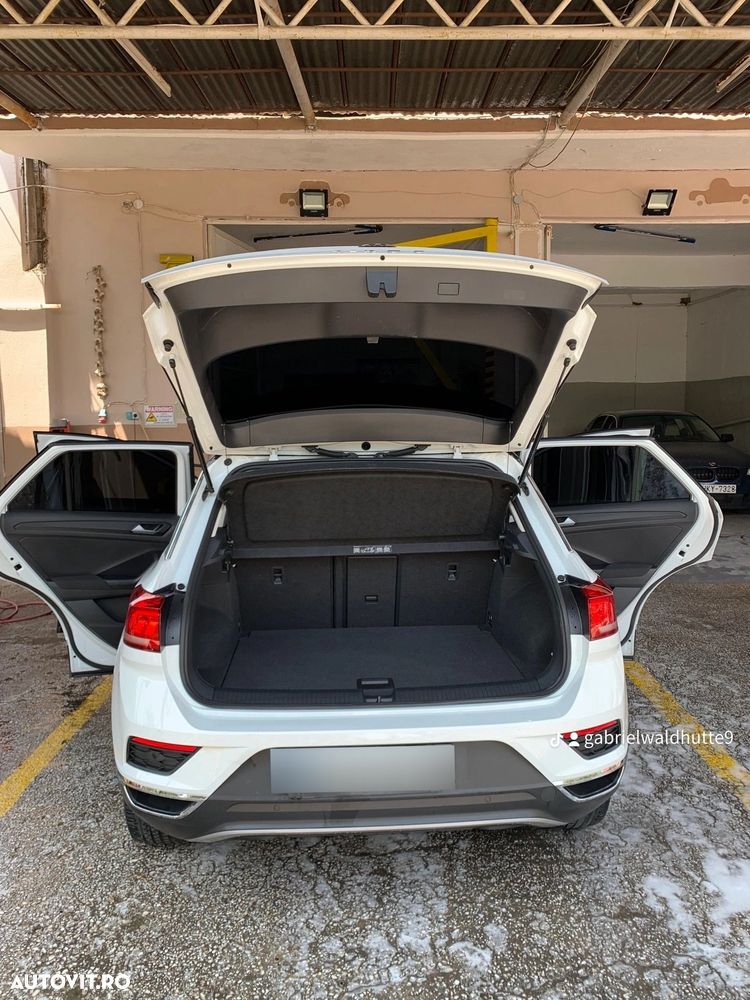 Volkswagen T-Roc - 6