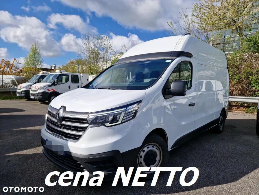 Renault TRAFIC - 2