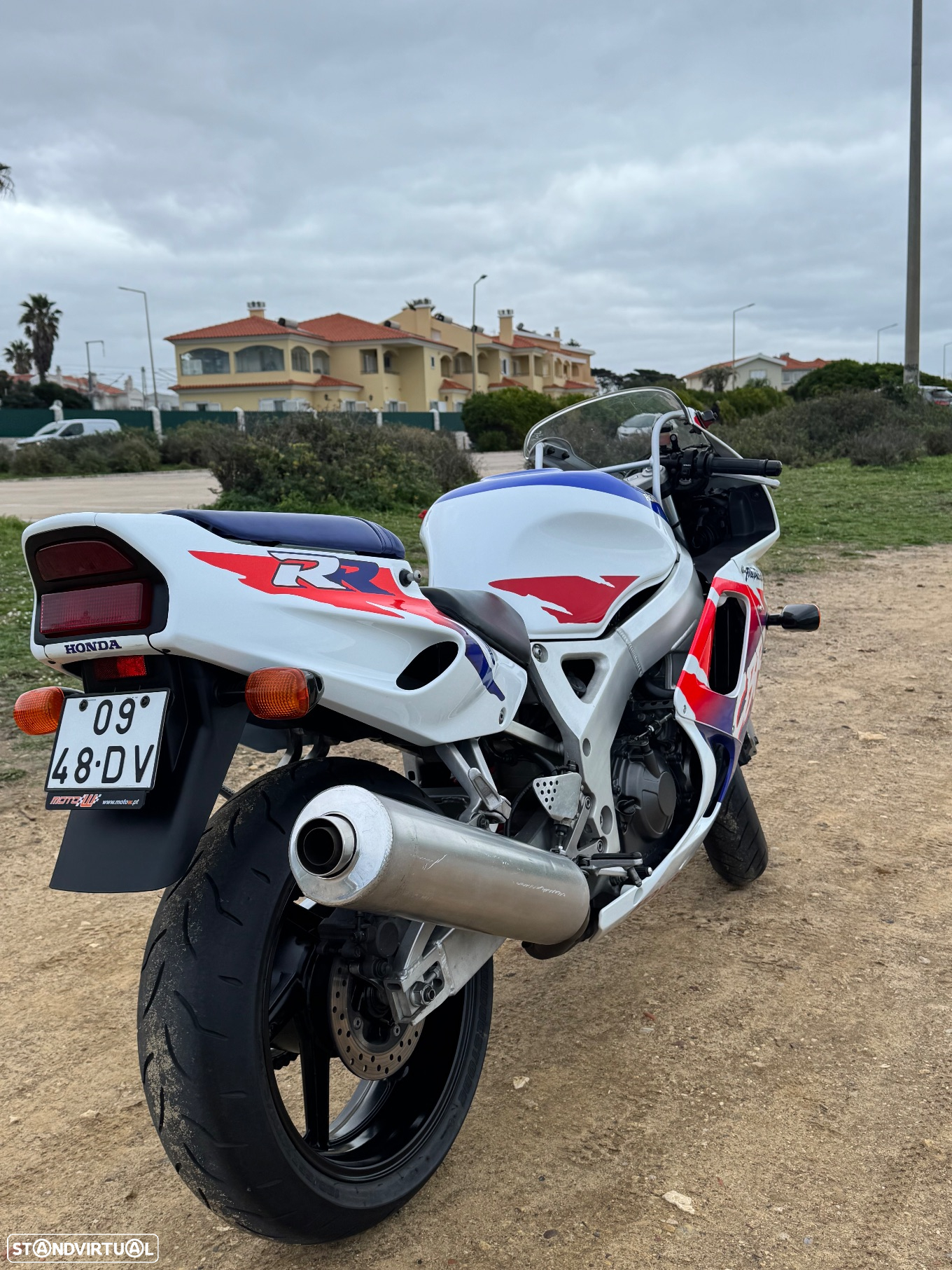 Honda CBR 900 Fireblade - 4