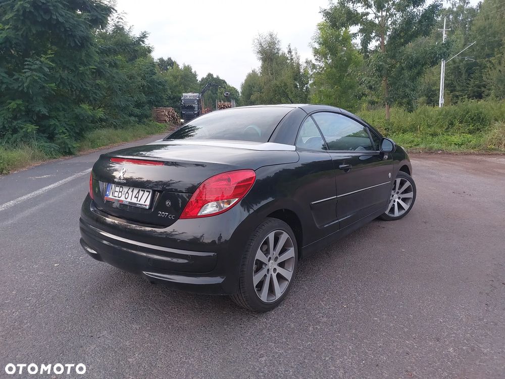 Peugeot 207 CC 1.6 Intense - 2