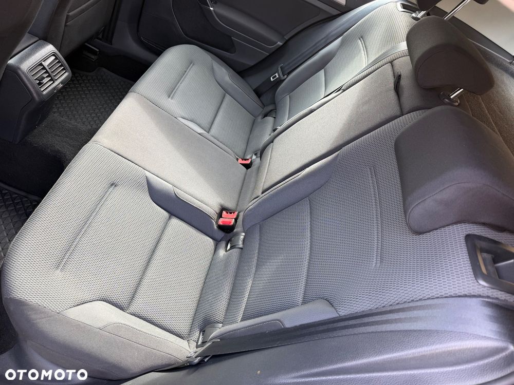 Volkswagen Golf 1.6 TDI BMT Comfortline - 10