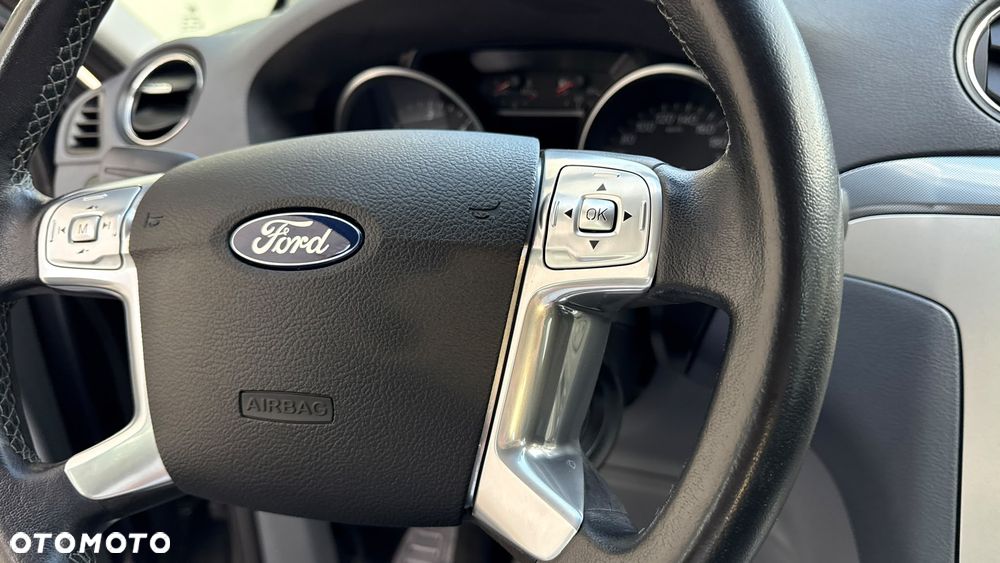 Ford S-Max 2.0 TDCi Ambiente - 29