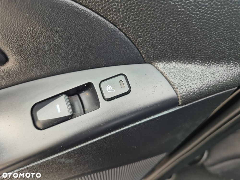 Hyundai ix35 blue 1.6 2WD Finale Gold - 22