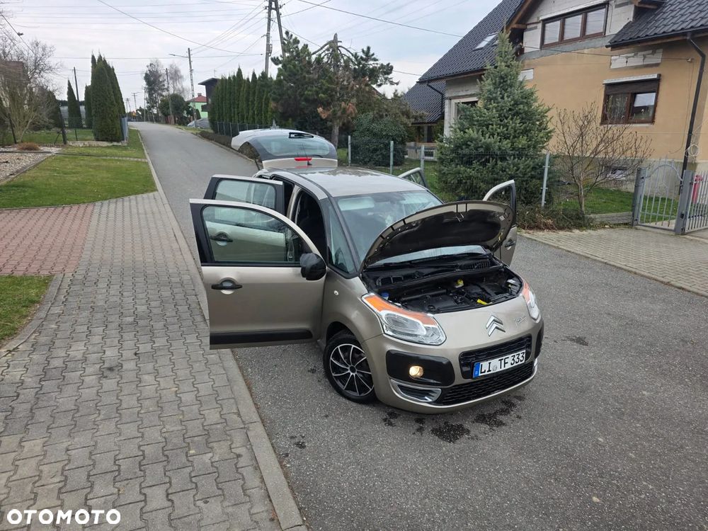 Citroën C3 Picasso VTi 95 Attraction - 1