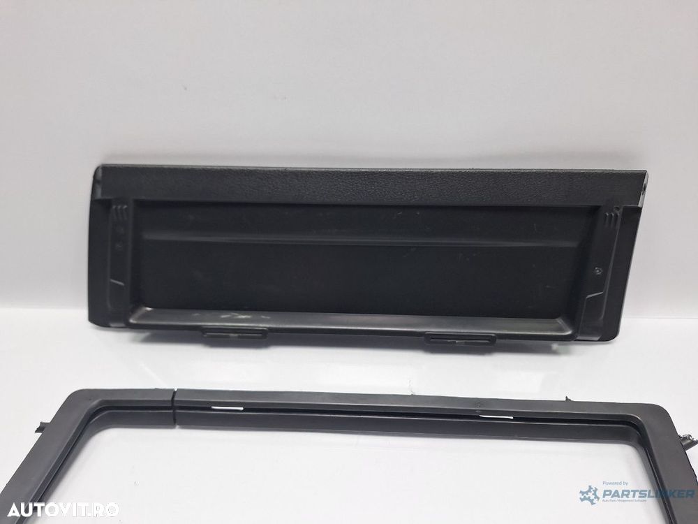 Capac lateral portbagaj dreapta VOLKSWAGEN PASSAT Variant 3C5 2005 - 2011 TDI 16V BKP, CBAB 3C9867464 - 3