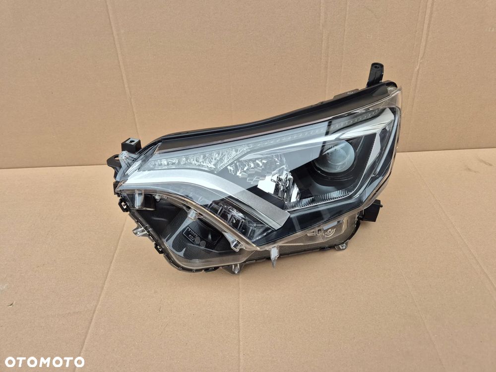 TOYOTA RAV 4 16- LIFT LED LAMPA LEWA REFLEKTOR LED ZWYKŁA NOWA ORYGINALNA !!! - 1