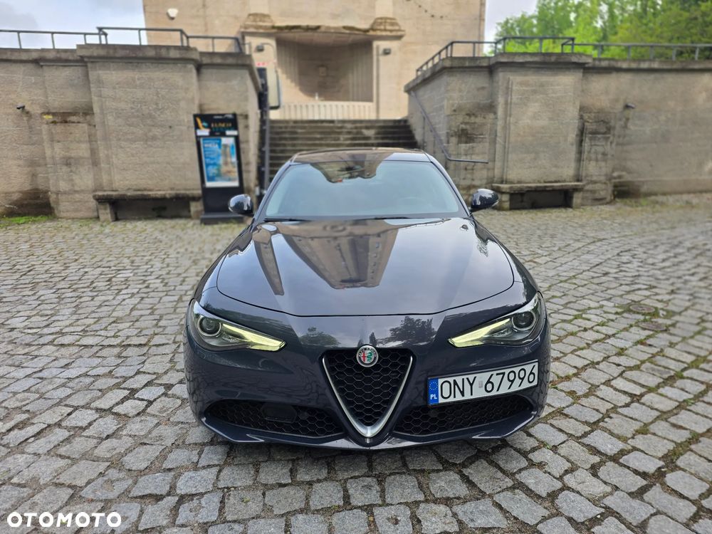 Alfa Romeo Giulia 2.2 D Turbo Super - 5