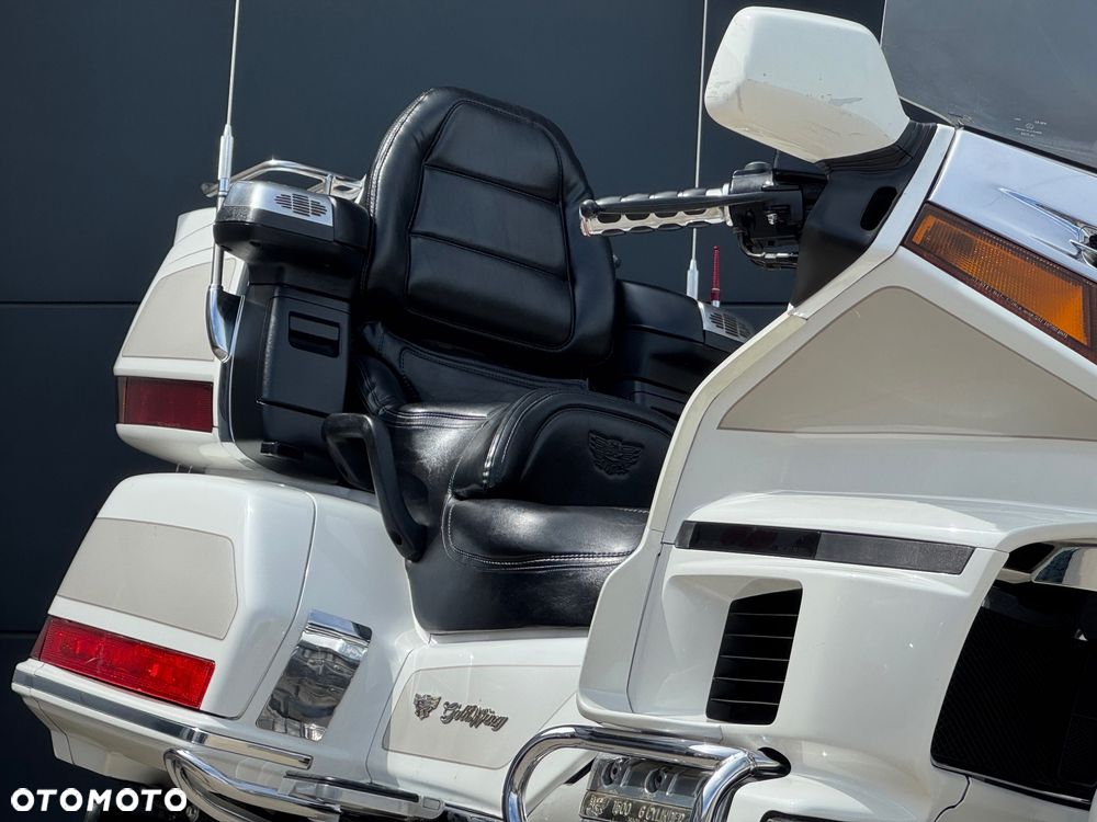 Honda GL - 8