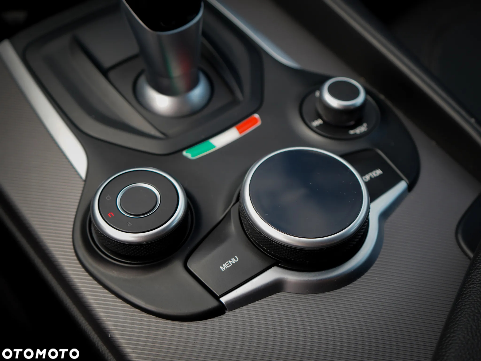Alfa Romeo Giulia 2.0 Turbo Veloce Q4 - 21