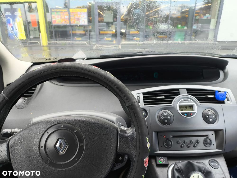 Renault Scenic 1.6 Confort Expression - 8
