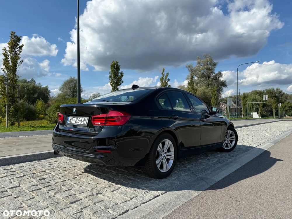 BMW Seria 3 318i Sport Line - 3