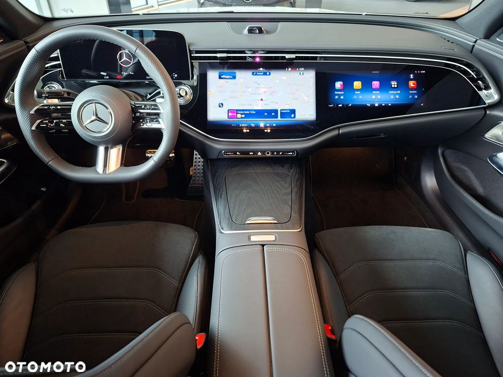 Mercedes-Benz Klasa E 220 d mHEV 4-Matic AMG 9G-Tronic - 9
