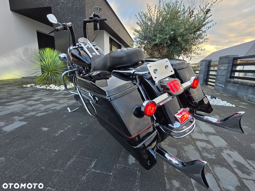 Harley-Davidson Touring Road King - 18