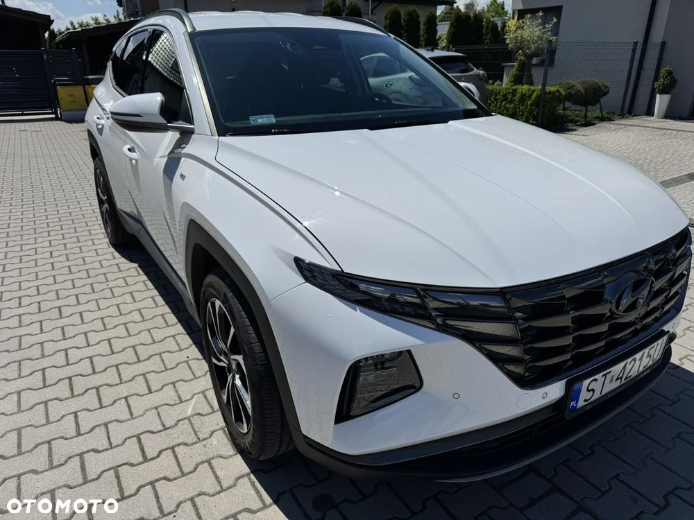 Hyundai Tucson 1.6 T-GDi 48V Executive 4WD DCT - 2