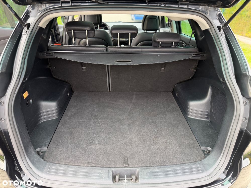 Hyundai ix35 2.0 CRDi Premium 4WD - 30