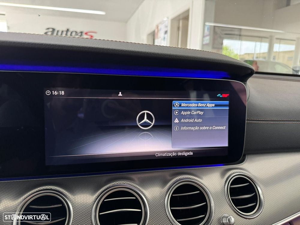 Mercedes-Benz E 300 de AMG Line - 32
