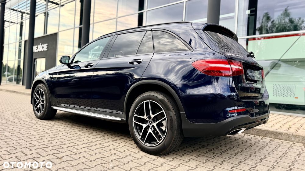 Mercedes-Benz GLC - 4