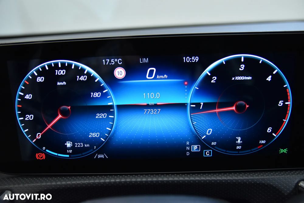 Mercedes-Benz A 200 d Sedan Aut. - 11