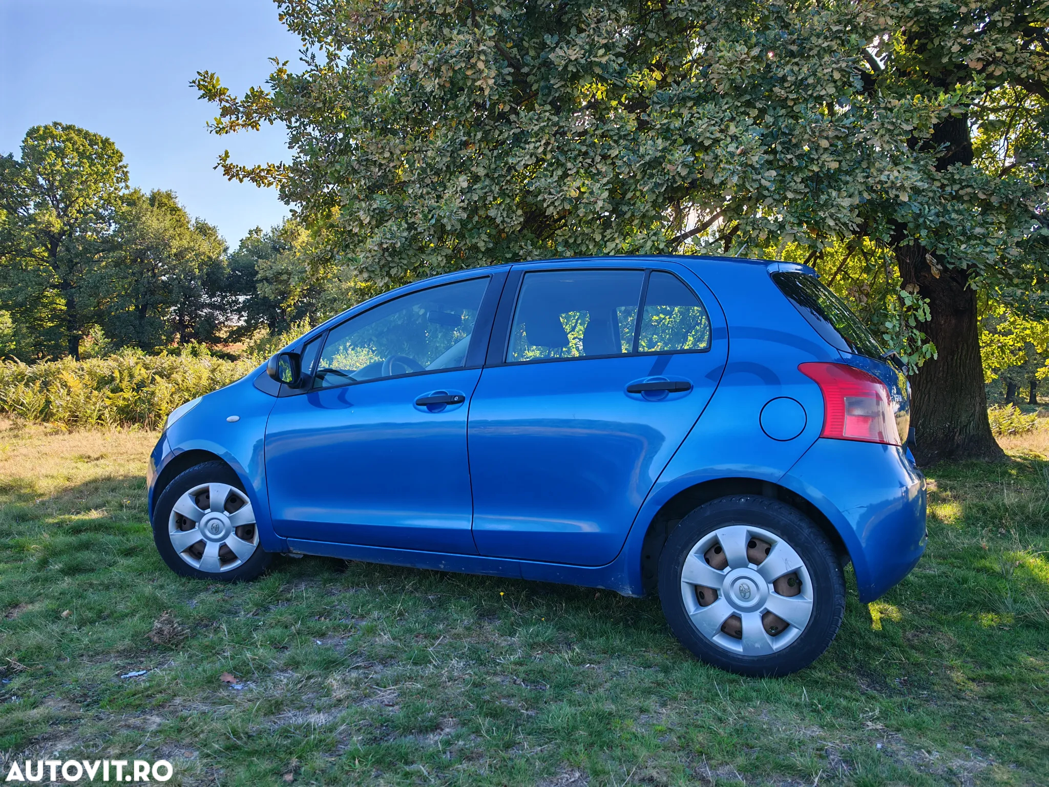 Toyota Yaris 1.4 D-4D Sol - 4