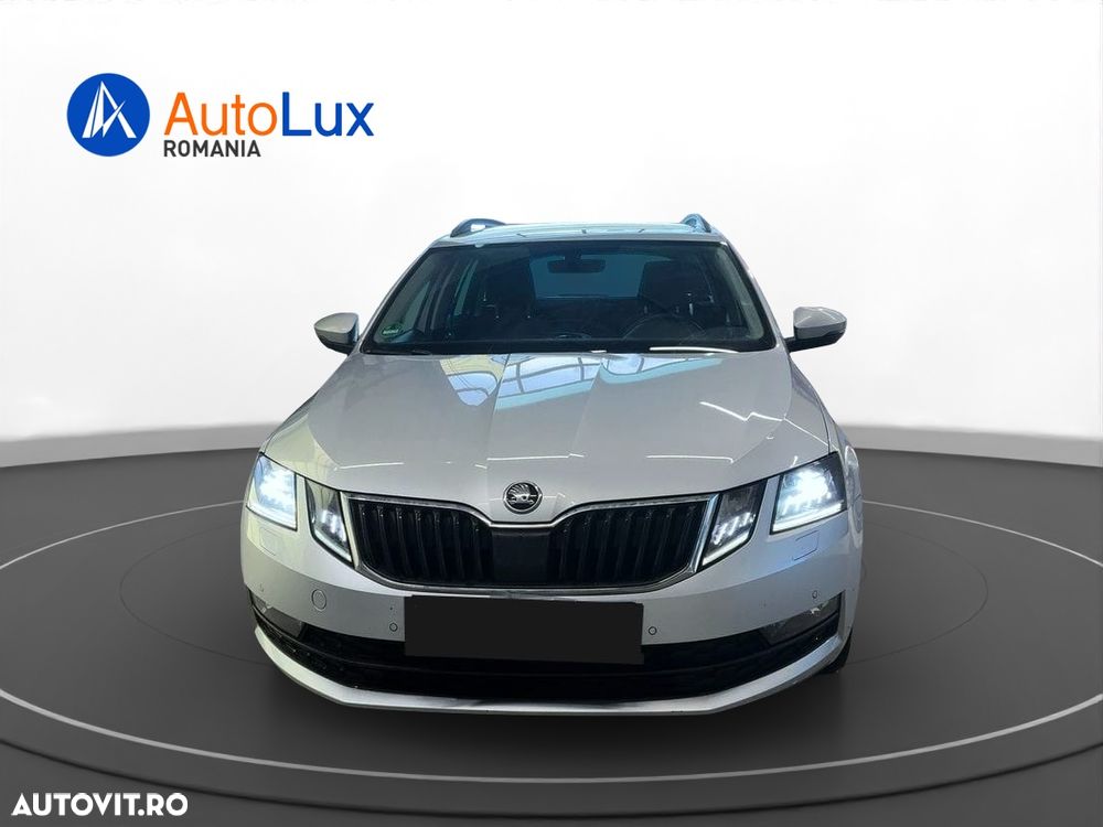 Skoda Octavia 1.6 TDI DSG Soleil - 2