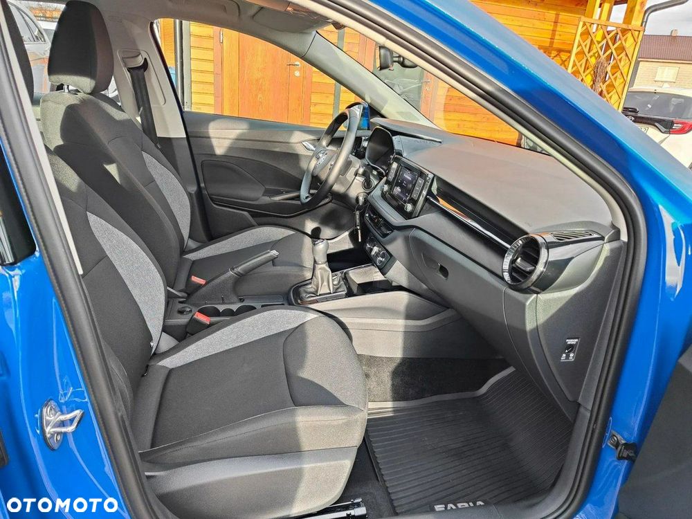 Skoda Fabia 1.0 Active - 19