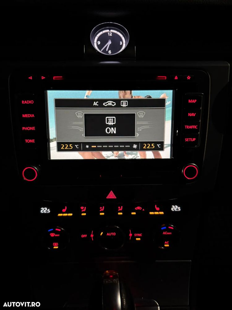 Volkswagen Passat CC 2.0 TDI BlueMotion Technology DSG Exclusive - 31