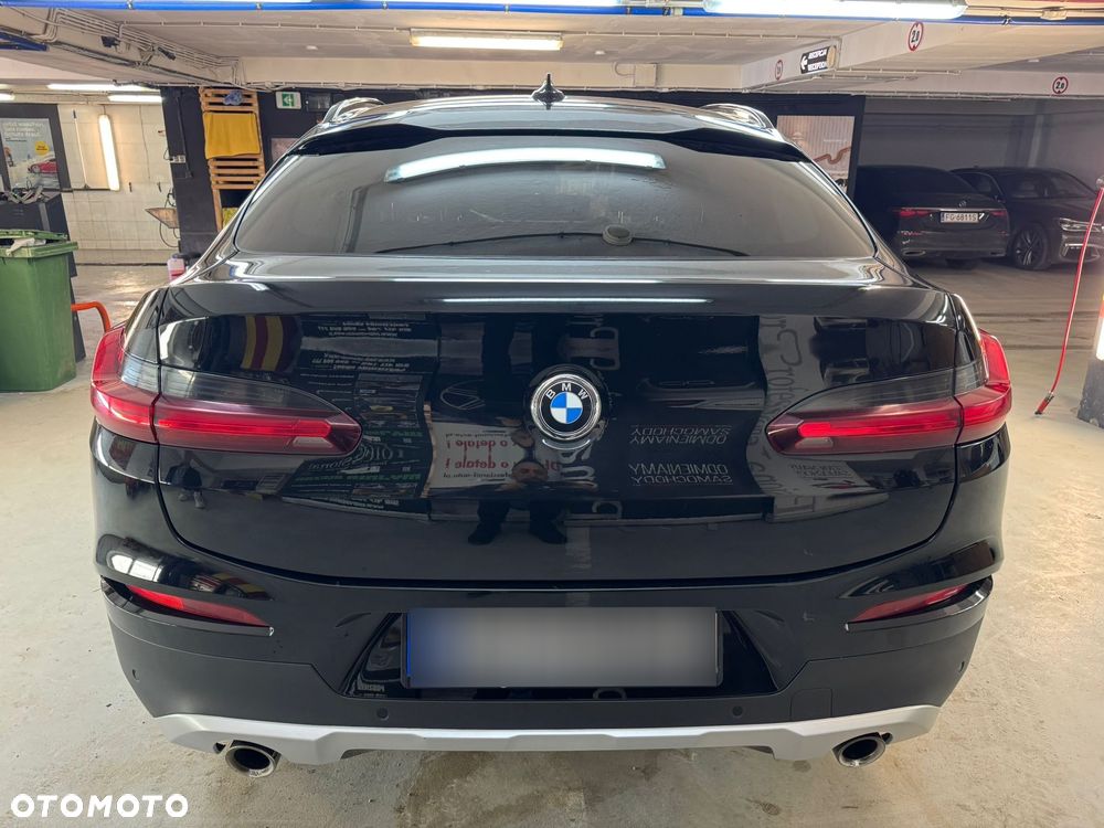 BMW X4 xDrive20i xLine sport - 21