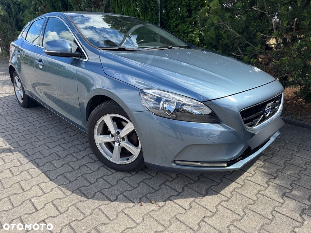 Volvo V40 D2 - 2