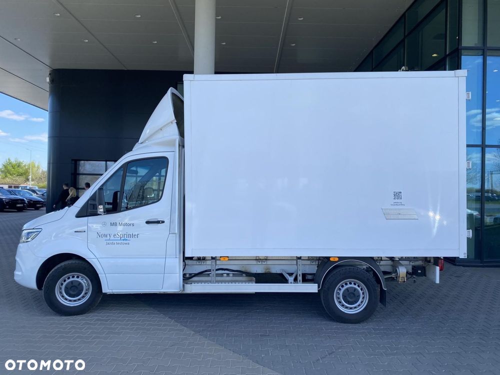 Mercedes-Benz Sprinter - 5