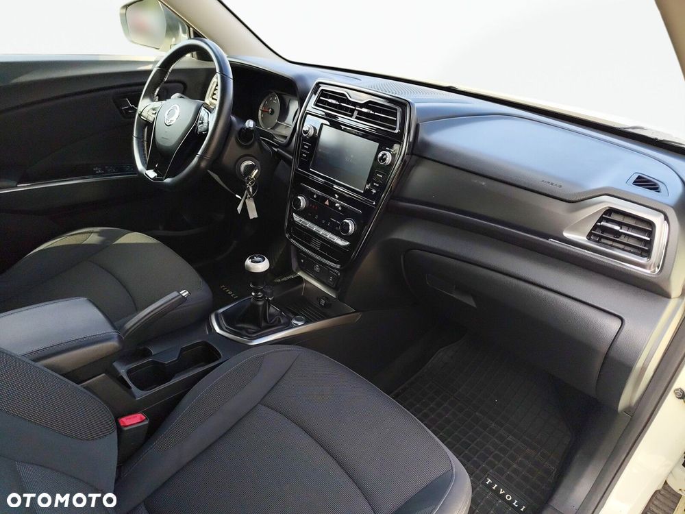 SsangYong/KGM Tivoli - 19