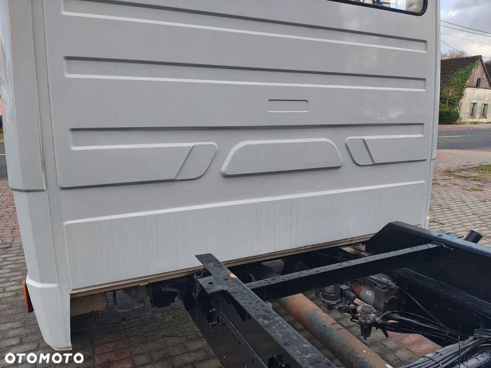 Mercedes-Benz VARIO  - 812 D HL - 16