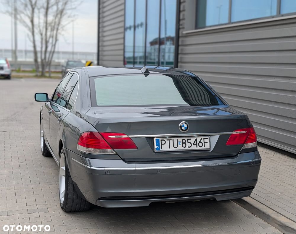 BMW Seria 7 - 13