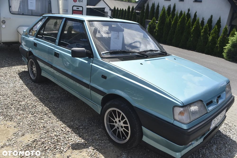 Polonez Caro - 2