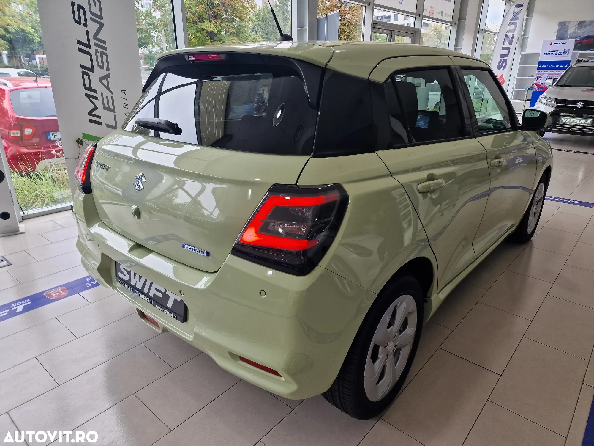 Suzuki Swift 1.2 Dualjet 12V MHEV CVT Passion - 3